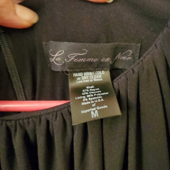 Salem Dress First Run - Picture 4 of 4